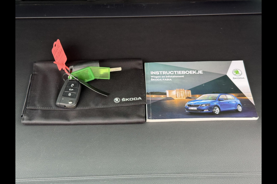 Škoda Fabia Combi 1.0 TSI Drive Navi|Clima|Cruise|PDC|LM Velgen|N.A.P|APK tot 01-2027