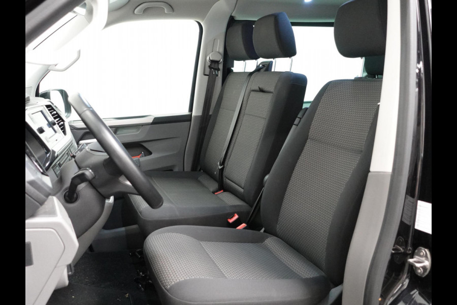 Volkswagen Transporter 2.0TDI L2H1 150PK Highline Dubbele Cabine Automaat Airco ACC Camera Parkeersensoren Trekhaak