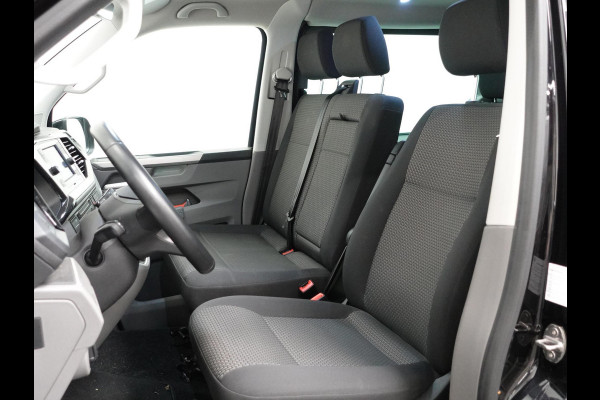 Volkswagen Transporter 2.0TDI L2H1 150PK Highline Dubbele Cabine Automaat Airco ACC Camera Parkeersensoren Trekhaak