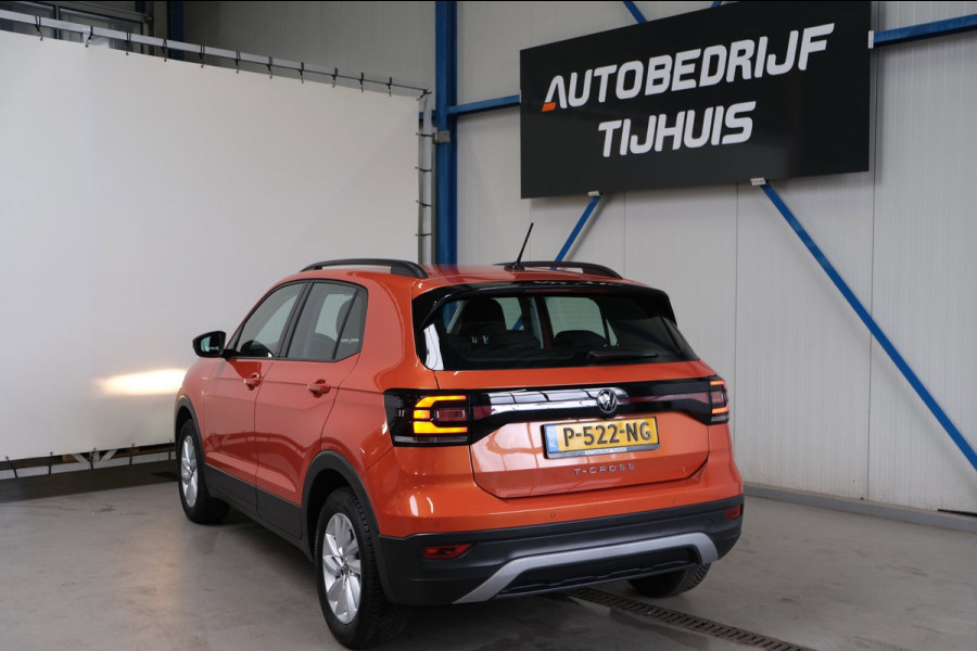 Volkswagen T-Cross 1.0 TSI Life - N.A.P. Airco, Cruise, PDC, Carplay.