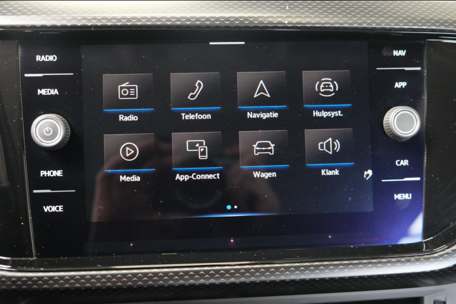 Volkswagen T-Cross 1.0 TSI Life - N.A.P. Airco, Cruise, PDC, Carplay.