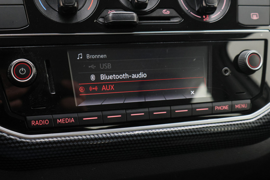 Volkswagen up! 1.0 BMT move up! Camera, Cruise, DAB, Airco, PDC