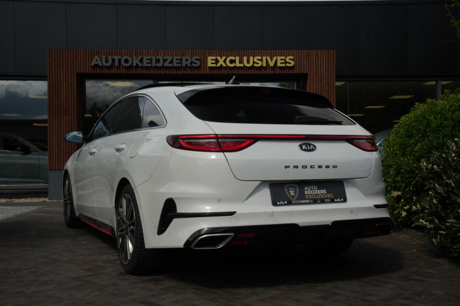 Kia ProCeed 1.6 T-GDI GT Panoramadak JBL Sportstoelen Camera Lane Assist