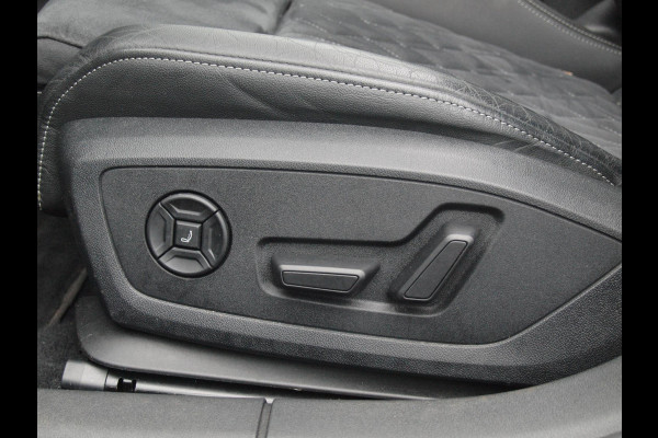 Audi A3 Sportback 45 TFSI e S edition Competition | Panoramadak | RS stoelen | Black optic pakket |