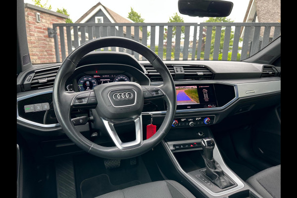 Audi Q3 Sportback 45 TFSI e Advanced Edition | S-Line | Black optic pakket | 19 Inch | Plug-in Hybride | NL-Auto | Camera |