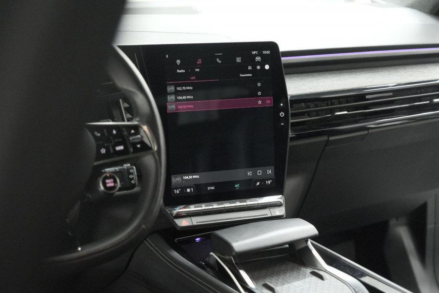 Renault Austral Mild Hybrid 160 X-Tronic Techno | 1800 KG TREKGEWICHT | Camera | Dodehoekdetectie | OpenR Link Navigatie | Parkeersensoren