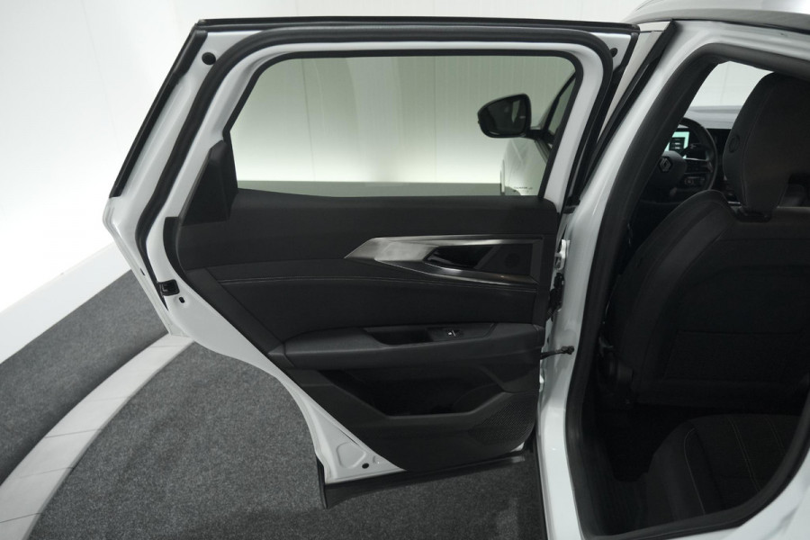 Renault Austral Mild Hybrid 160 X-Tronic Techno | 1800 KG TREKGEWICHT | Camera | Dodehoekdetectie | OpenR Link Navigatie | Parkeersensoren