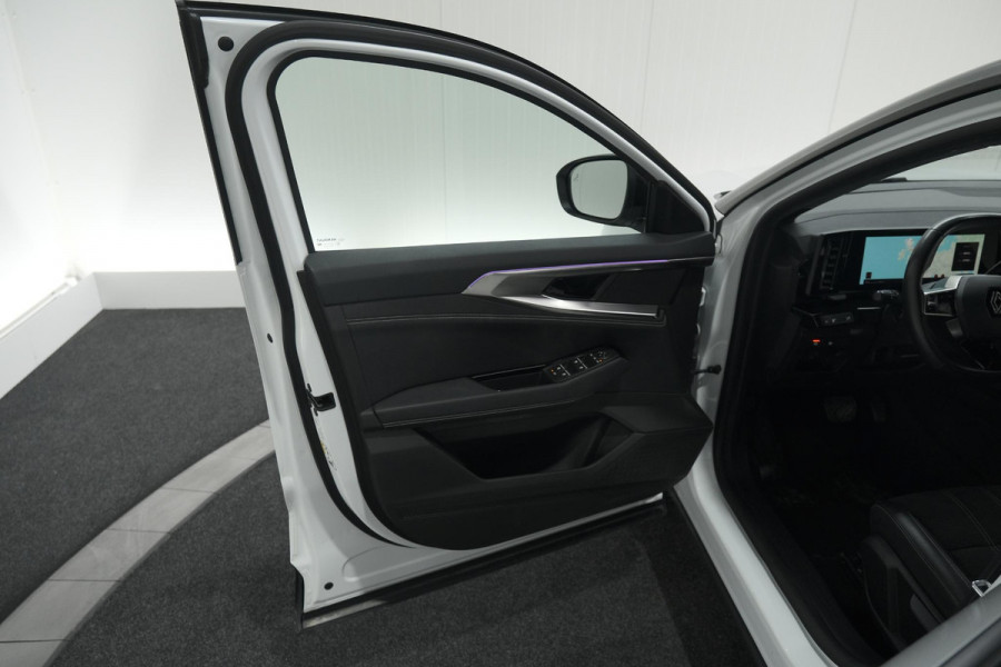 Renault Austral Mild Hybrid 160 X-Tronic Techno | 1800 KG TREKGEWICHT | Camera | Dodehoekdetectie | OpenR Link Navigatie | Parkeersensoren