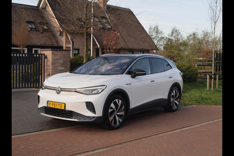Volkswagen ID.4 First 77 kWh | Camera | Trekhaak | Sfeerverlichting | Apple Carplay | Cruise Control |