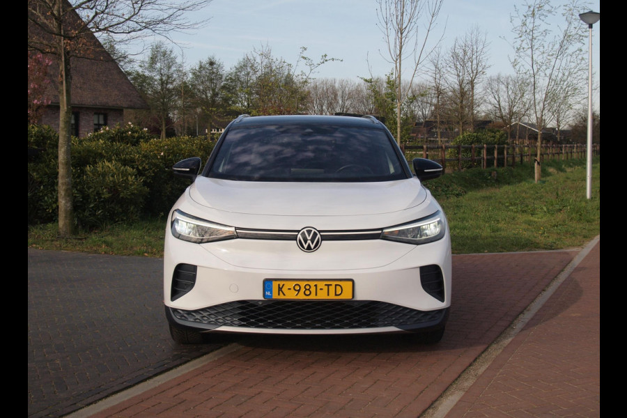 Volkswagen ID.4 First 77 kWh | Camera | Trekhaak | Sfeerverlichting | Apple Carplay | Cruise Control |