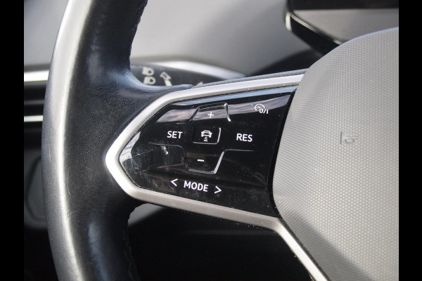 Volkswagen ID.4 First 77 kWh | Camera | Trekhaak | Sfeerverlichting | Apple Carplay | Cruise Control |