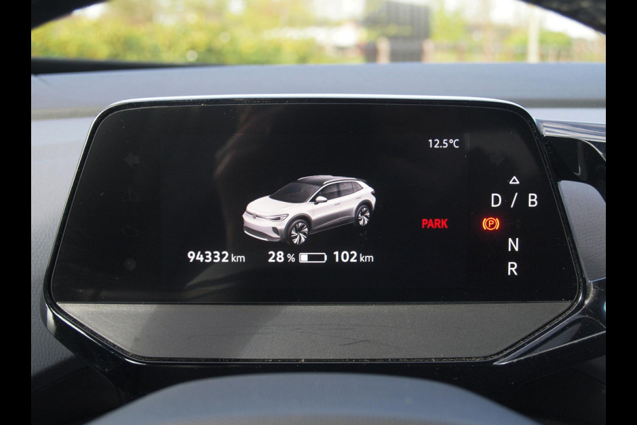Volkswagen ID.4 First 77 kWh | Camera | Trekhaak | Sfeerverlichting | Apple Carplay | Cruise Control |