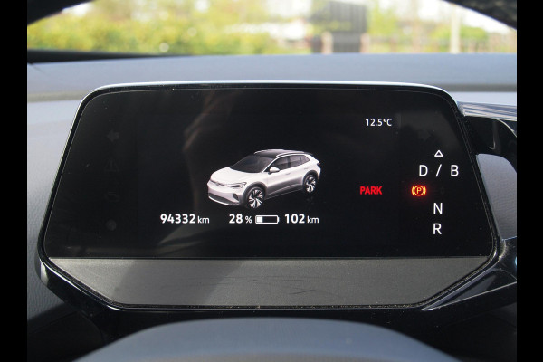 Volkswagen ID.4 First 77 kWh | Camera | Trekhaak | Sfeerverlichting | Apple Carplay | Cruise Control |