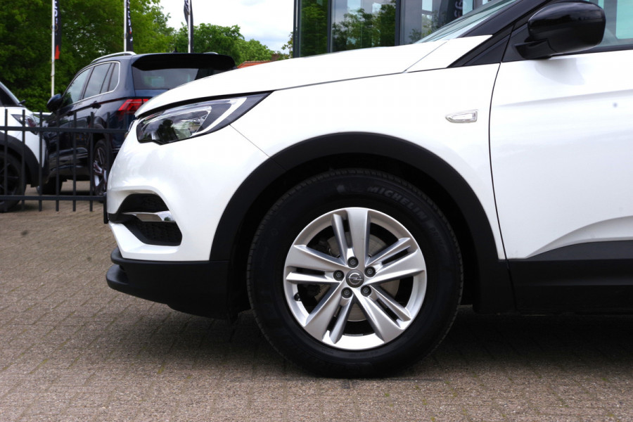 Opel Grandland X 1.2 Turbo 130 PK Edition, Camera, Stoelverwarming, Navigatie