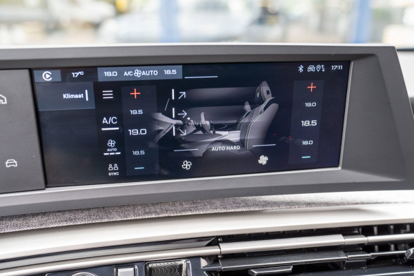 Peugeot 3008 1.2 Hybrid 136 Allure|Prijs rijklaar incl. 12 mnd garantie| Camera Carplay DAB parkeersensoren achter LMV LED