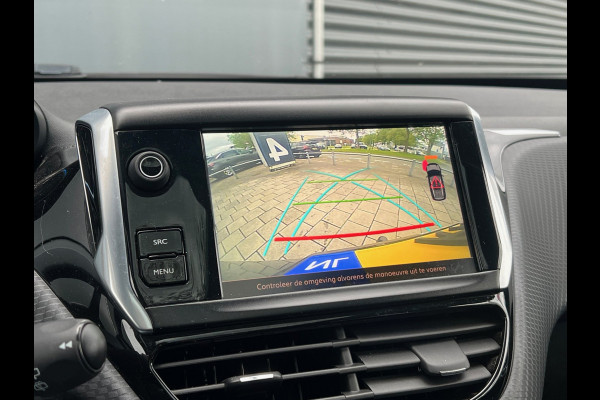 Peugeot 2008 BWJ 2018 | 1.2PT 111PK Allure AUTOMAAT | TREKHAAK | PANO DAK | CLIMA | NAVI | CAMERA A | LEDER/STOF | CARPLAY |