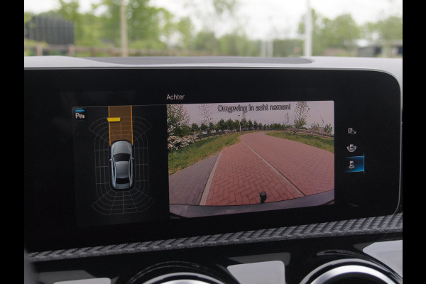 Mercedes-Benz A-Klasse 200 Launch Edition | Camera | Trekhaak | Automaat | Apple Carplay | Virtual Cockpit |