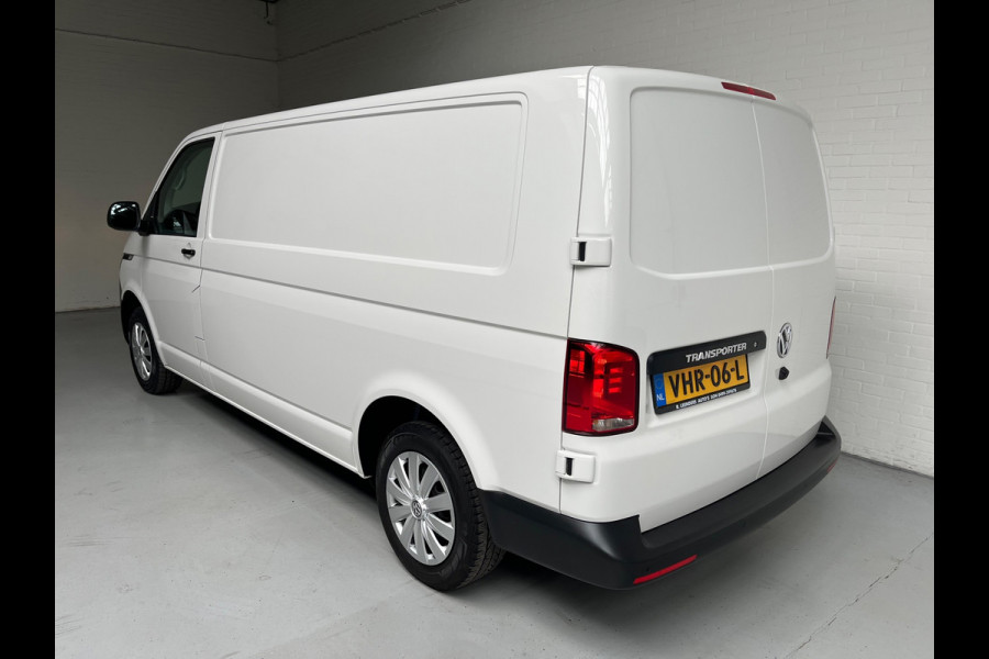 Volkswagen Transporter Automaat DSG Servicewagen 2.0 TDI 150pk L2H1 3Persoons Sortimo Inrichting, Airco, Navigatie, RIJKLAARPRIJS!