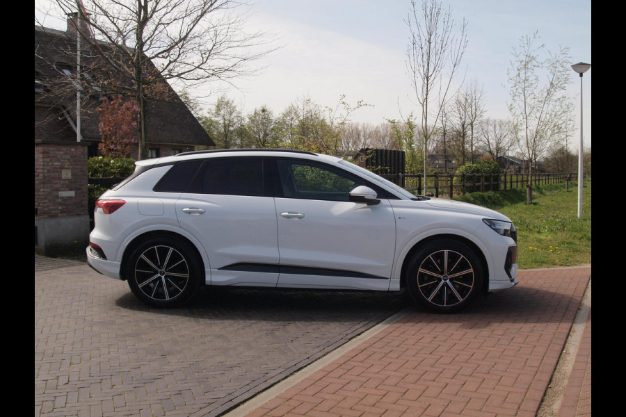 Audi Q4 e-tron 40 S edition 77 kWh | SOH 93% | S-Line | Head-Up Display | Camera | ACC | Apple Carplay |