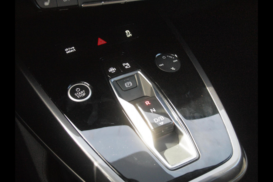 Audi Q4 e-tron 40 S edition 77 kWh | SOH 93% | S-Line | Head-Up Display | Camera | ACC | Apple Carplay |