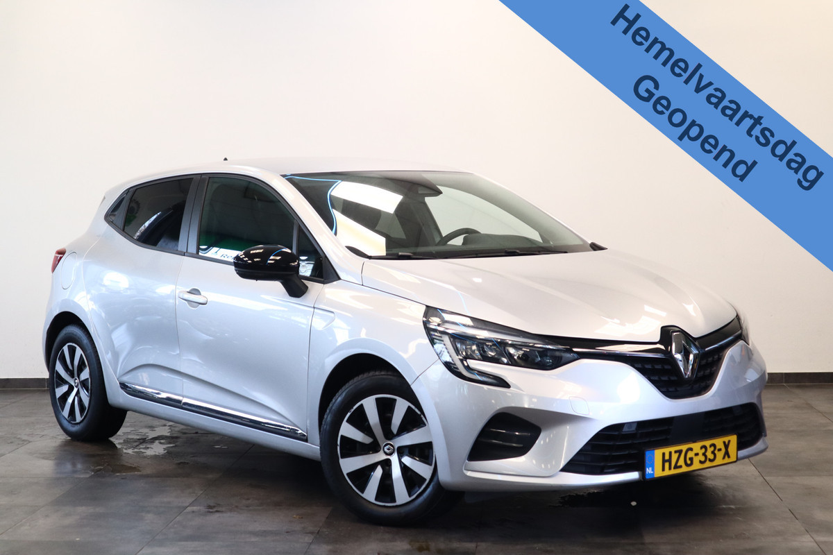 Renault Clio 1.6 E-Tech Hybrid 145 Evolution Navigatie Full-led PDC * Hemelvaartsdag geopend van 12:00 tot 17:00u *