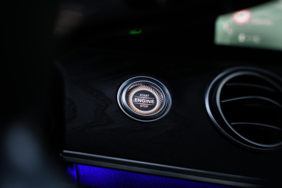 Mercedes-Benz E-Klasse 300 de Business Solution Luxury AMG Pakket Panoramadak Burmester Adapt. Cruise Keyless
