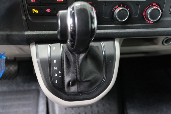 Volkswagen Transporter 2.0 TDI L2H1 Comfortline