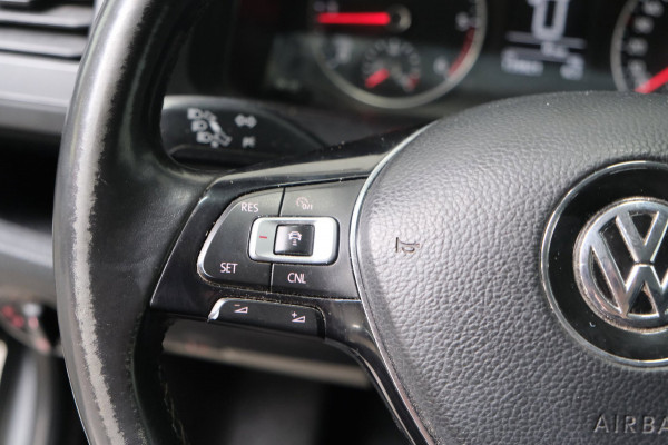 Volkswagen Transporter 2.0 TDI L2H1 Comfortline