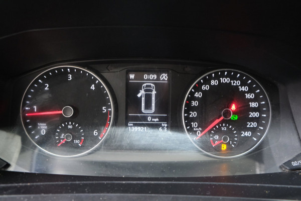 Volkswagen Transporter 2.0 TDI L2H1 Comfortline