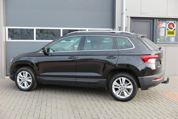 Škoda Karoq 1.5 TSI 150pk DSG ACT Business Edition Plus Trekhaak ,Side assist , Lane assist , Adaptive cruise, Stoelverwarming ,Navi, PDC , Camera etc. .
