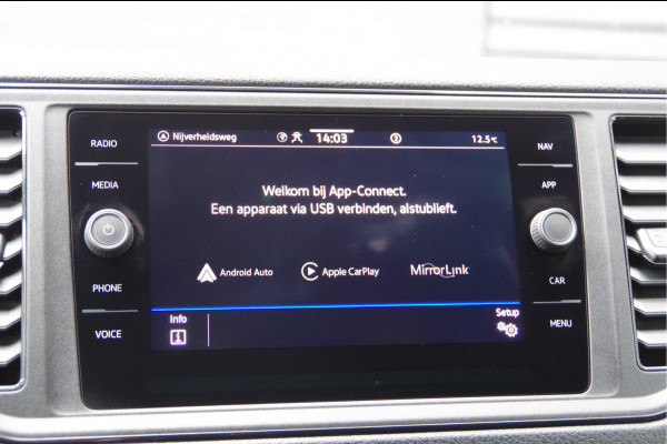 Volkswagen Crafter 35 2.0 TDI L3H3(L2H2) 177PK AUT. LED, STOELVERWARMING, TREKHAAK, ERGO ACTIVE GEVEERDE STOEL, CLIMATE CONTROL, CAMERA, NAVI, PARK