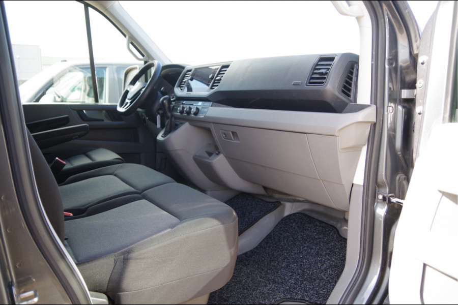 Volkswagen Crafter 35 2.0 TDI L3H3(L2H2) 177PK AUT. LED, STOELVERWARMING, TREKHAAK, ERGO ACTIVE GEVEERDE STOEL, CLIMATE CONTROL, CAMERA, NAVI, PARK