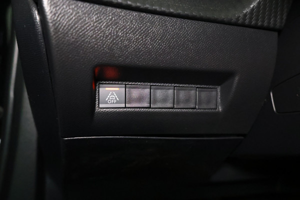 Peugeot 2008 1.2 PureTech GT AVM AUTOMAAT NAVI LANE DAB CLIMA "23