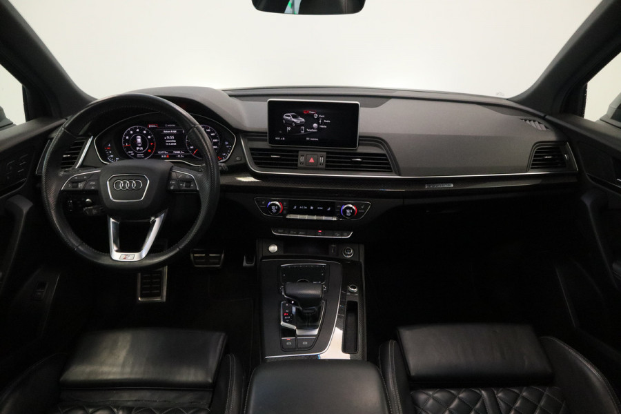 Audi Q5 2.0 TFSI quattro Sport S Line Black Edition QUANTUM GRIJS Head up Leder Panorama dak