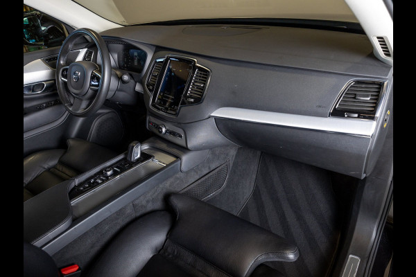 Volvo XC90 2.0 T8 Recharge AWD R-Design 7 zitter / 390pk / Trekhaak / Leder / Stoel en stuur verwarming /