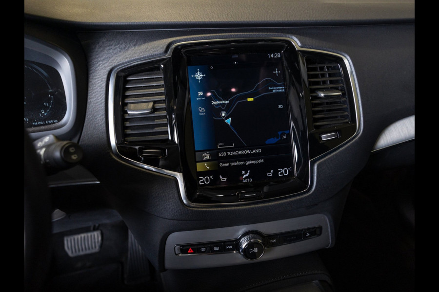 Volvo XC90 2.0 T8 Recharge AWD R-Design 7 zitter / 390pk / Trekhaak / Leder / Stoel en stuur verwarming /