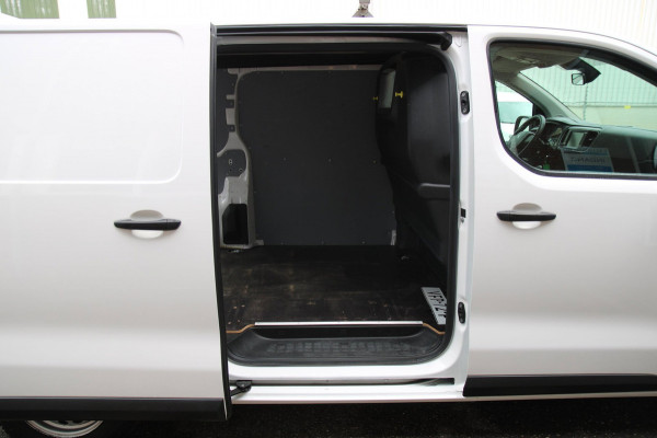 Peugeot Expert 1.5 BlueHDI 102PK L2H1 Premium / Trekhaak / App connect