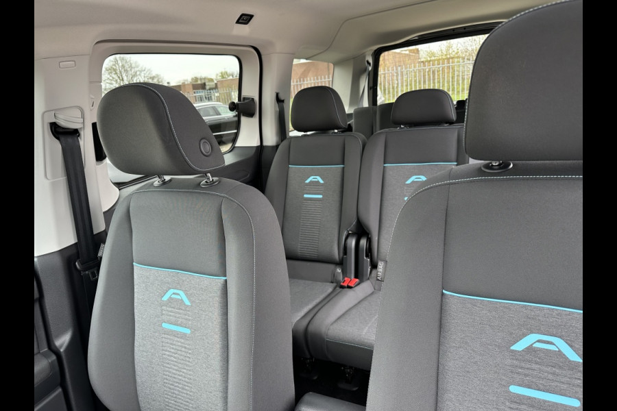 Ford Tourneo Connect L2 PHEV Active 7 ZITS!