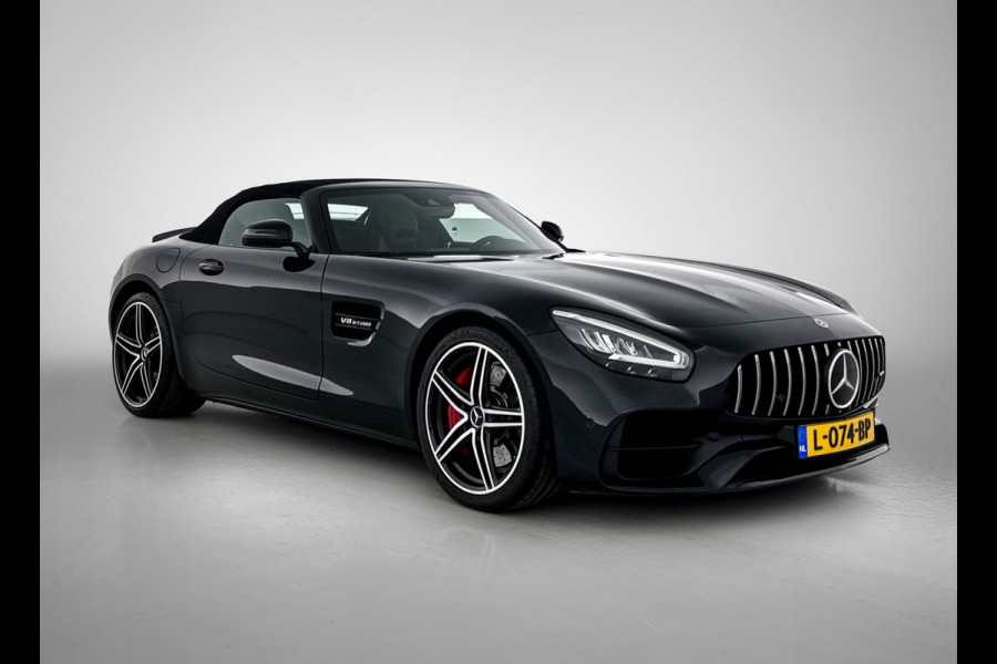 Mercedes-Benz AMG GT Roadster 4.0 Premium | 476 pk | V8 | Airscarf | Distronic | AMG sportuitlaat inschakelbaar | Car Play | Inclusief 12 Maanden Garantie.