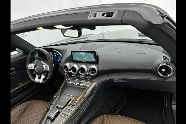 Mercedes-Benz AMG GT Roadster 4.0 Premium | 476 pk | V8 | Airscarf | Distronic | AMG sportuitlaat inschakelbaar | Car Play | Inclusief 12 Maanden Garantie.
