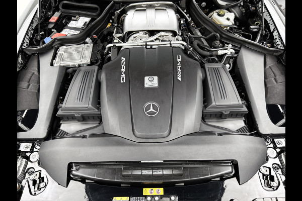 Mercedes-Benz AMG GT Roadster 4.0 Premium | 476 pk | V8 | Airscarf | Distronic | AMG sportuitlaat inschakelbaar | Car Play | Inclusief 12 Maanden Garantie.