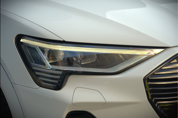 Audi e-tron Sportback 55 quattro S edition 95 kWh S-Line | Panoramadak | Bang & Olufsen | Carbon | Stoelverwarming | Camera | Matrix LED | Luchtvering | Cruise Control | Keyless | B&O | SOH 91,2%