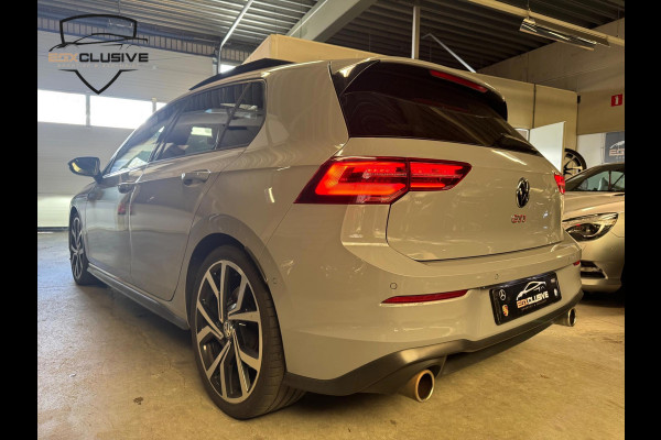 Volkswagen Golf 2.0 TSI GTI Pano/HarmanKardon/Blindspot/Leder