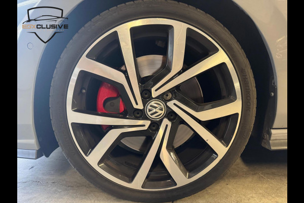 Volkswagen Golf 2.0 TSI GTI Pano/HarmanKardon/Blindspot/Leder