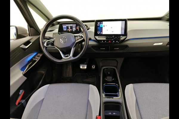 Volkswagen ID.3 First Plus 58 kWh 204 PK | Navigatie | 19" Lm velgen | Parkeercamera |