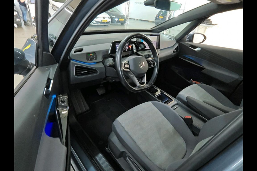 Volkswagen ID.3 Life 58 kWh 204 PK | Navigatie | Parkeersensoren | stoelverwarming |
