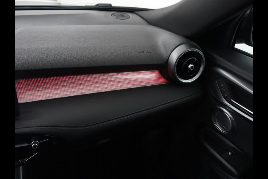 Alfa Romeo Tonale 1.5T Hybrid Edizione Speciale | Stoelventilatie | Leder | Harman/Kardon | Adaptive cruise | Matrix LED | Carplay | Camera | Stoelverwarming | Navigatie | Keyless | Stuurverwarming | Origineel NL