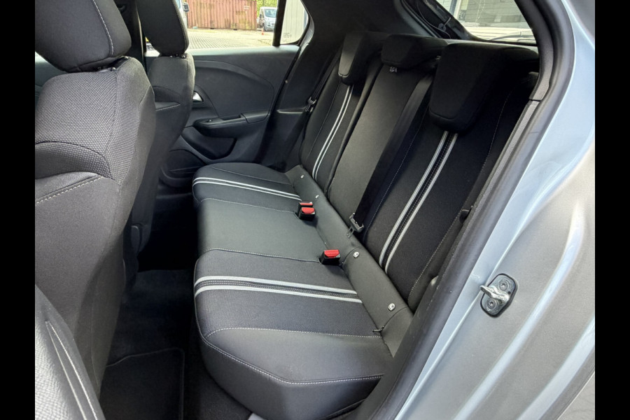 Opel Corsa 1.2 Turbo GS | Camera | Parkeersensoren voor/achter | Panorama | Stoel en stuurverwarming | Cruisecontrol | Climate | Apple Carp