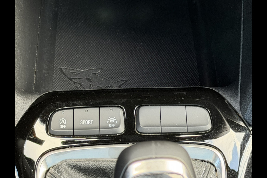 Opel Corsa 1.2 Turbo GS | Camera | Parkeersensoren voor/achter | Panorama | Stoel en stuurverwarming | Cruisecontrol | Climate | Apple Carp