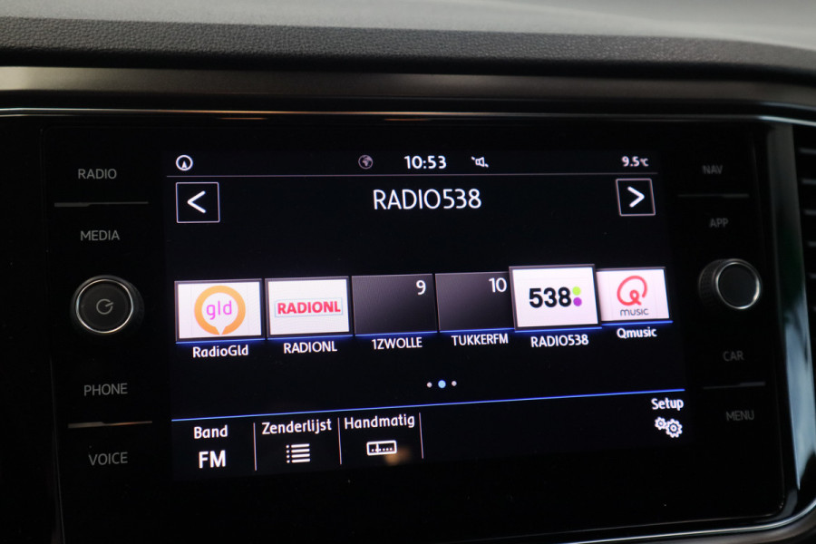 Volkswagen T-Roc 1.0 TSI Style PDC Camera ACC Navi !! 2e Pinksterdag geopend van 12:00 tot 17:00u !!